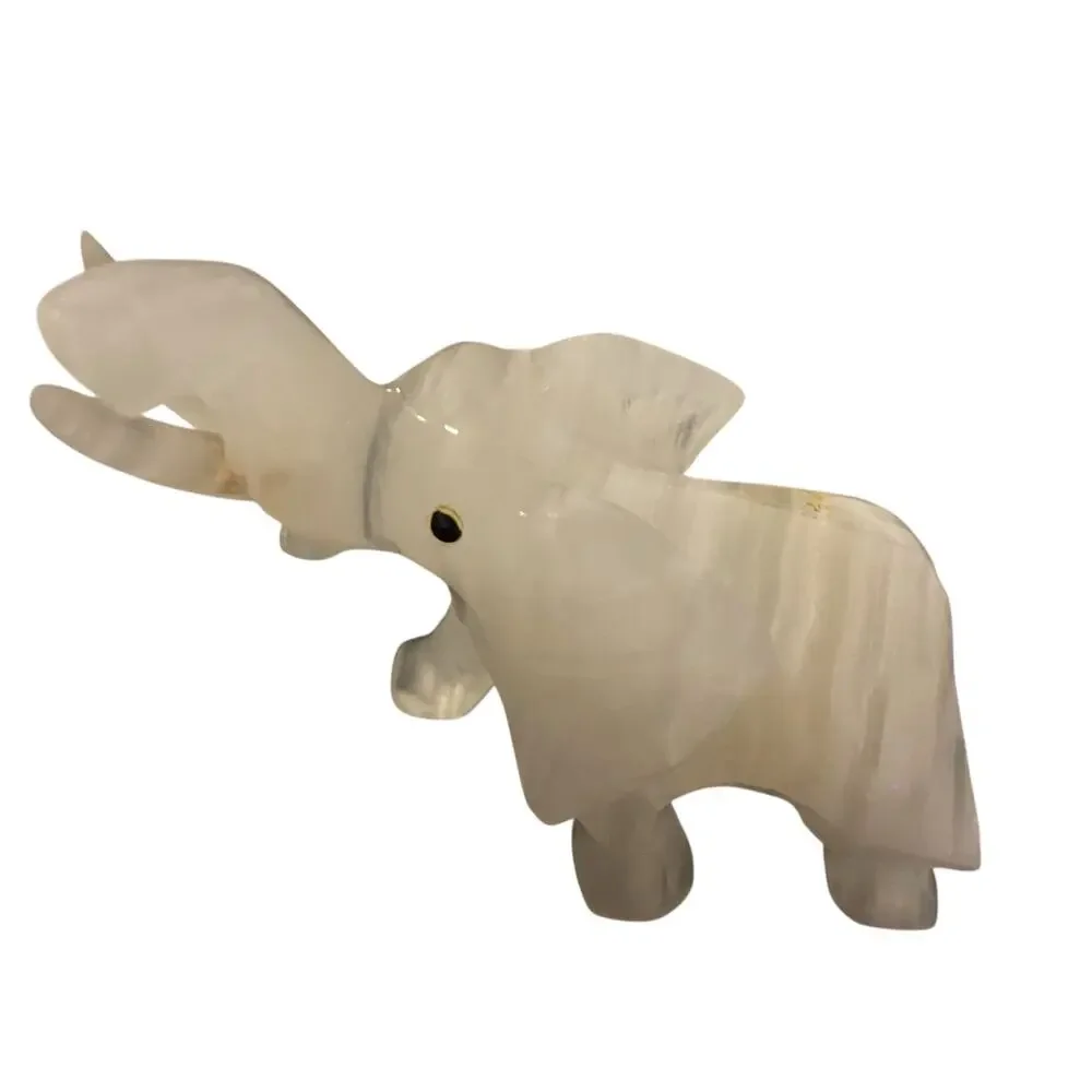 Vintage Hand Carved Elephant Onyx Quartz Lucky Trunk Up 3.5